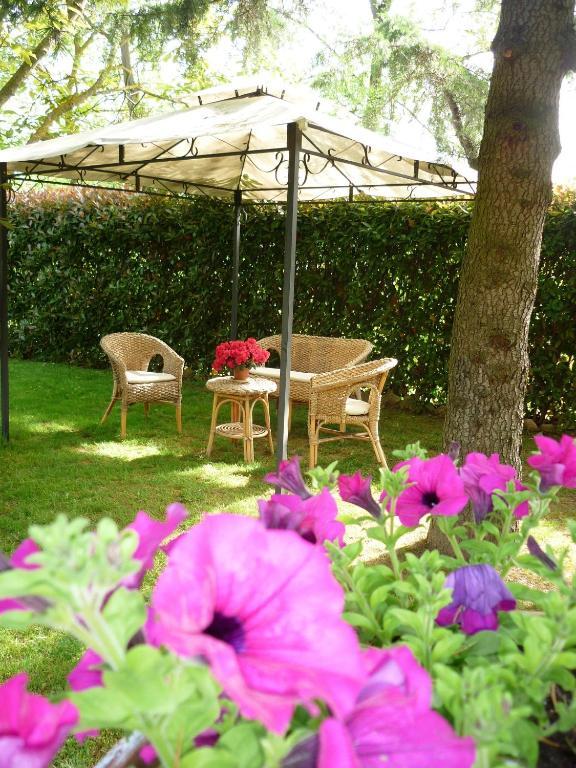 B&B Casale Ginette Incisa in Val d'Arno Екстер'єр фото